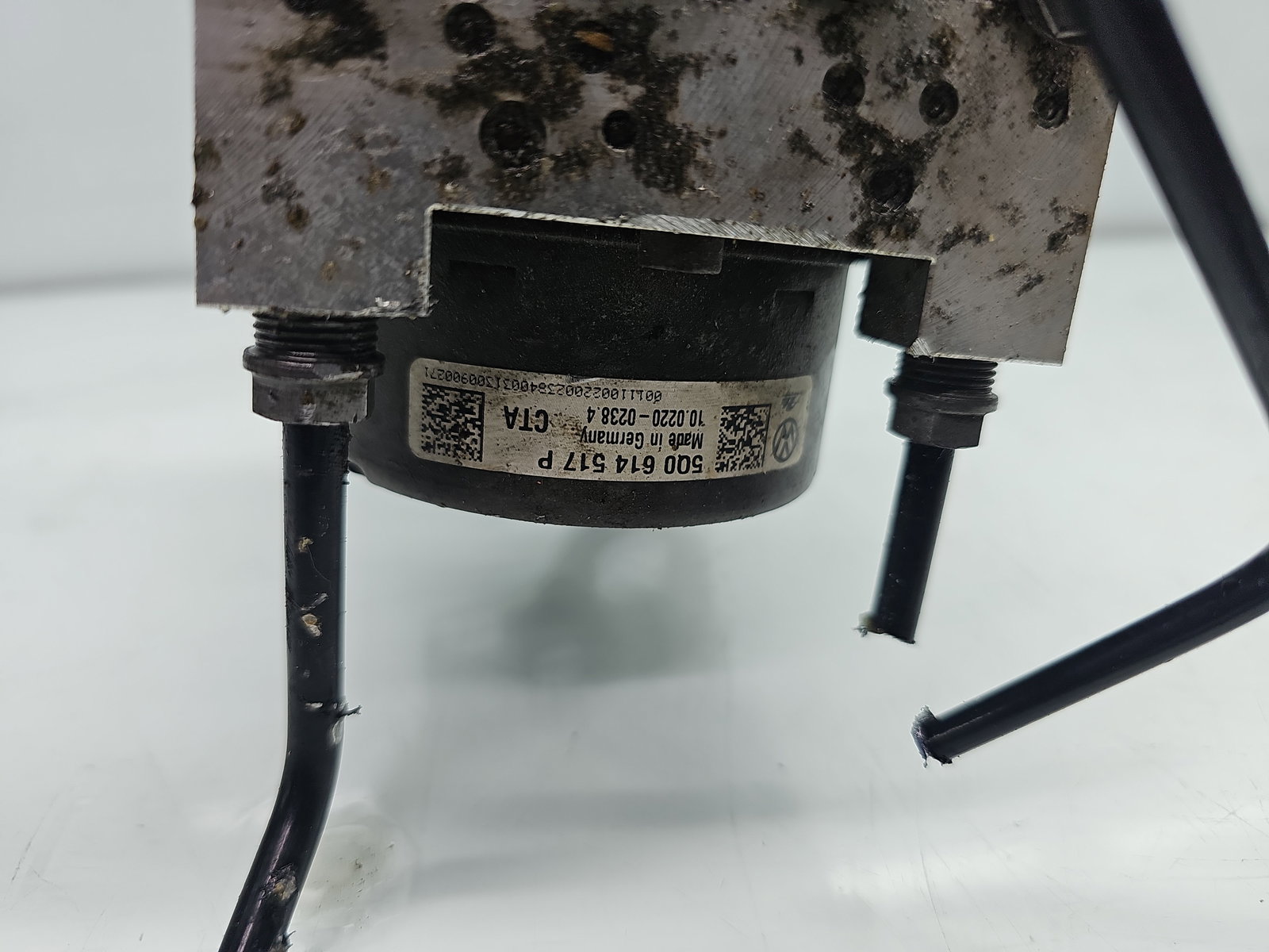 Pompa ABS Volkswagen Golf 7 (5G) [Fabr 2014-prezent] 5Q0614517P 1.6 TDI CLHA 77KW / 105CP - imagine 4