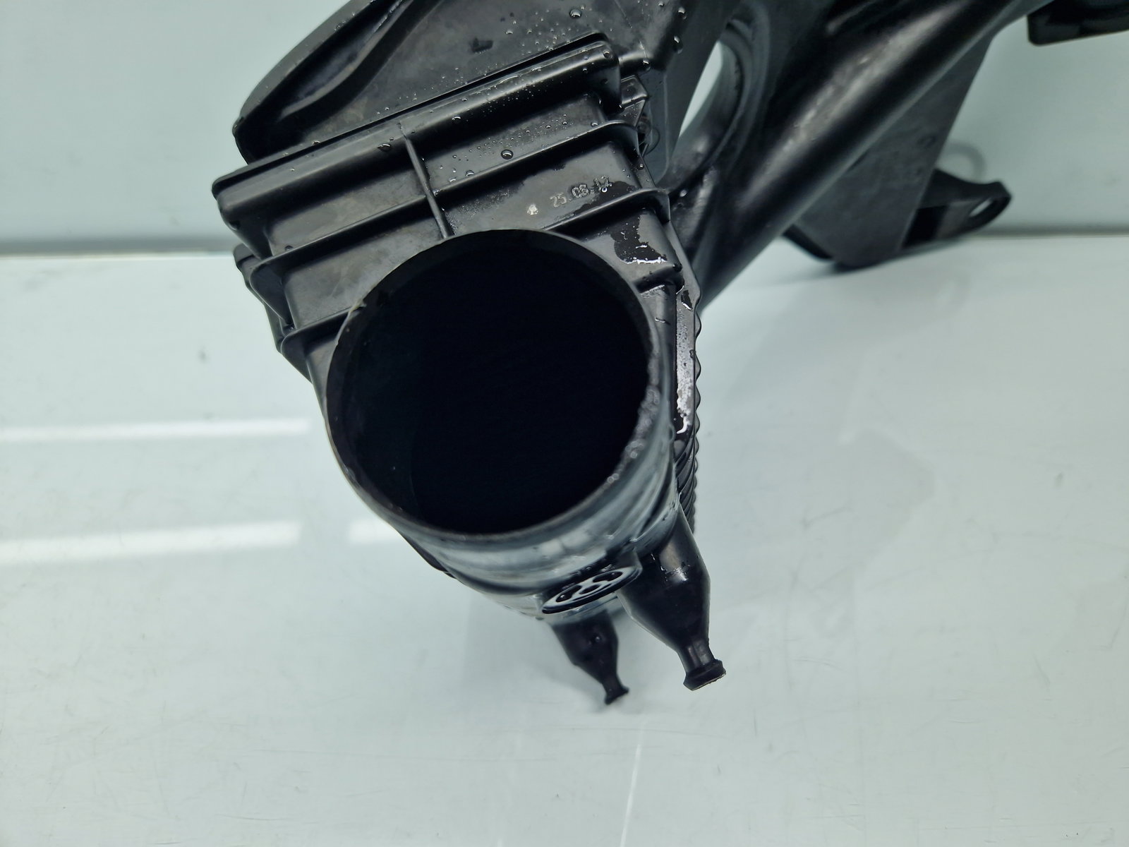 Carcasa filtru aer Dacia Duster [Fabr 2010-2017] 8201052772 1.5 DCI K9K646 81KW / 110CP - imagine 3