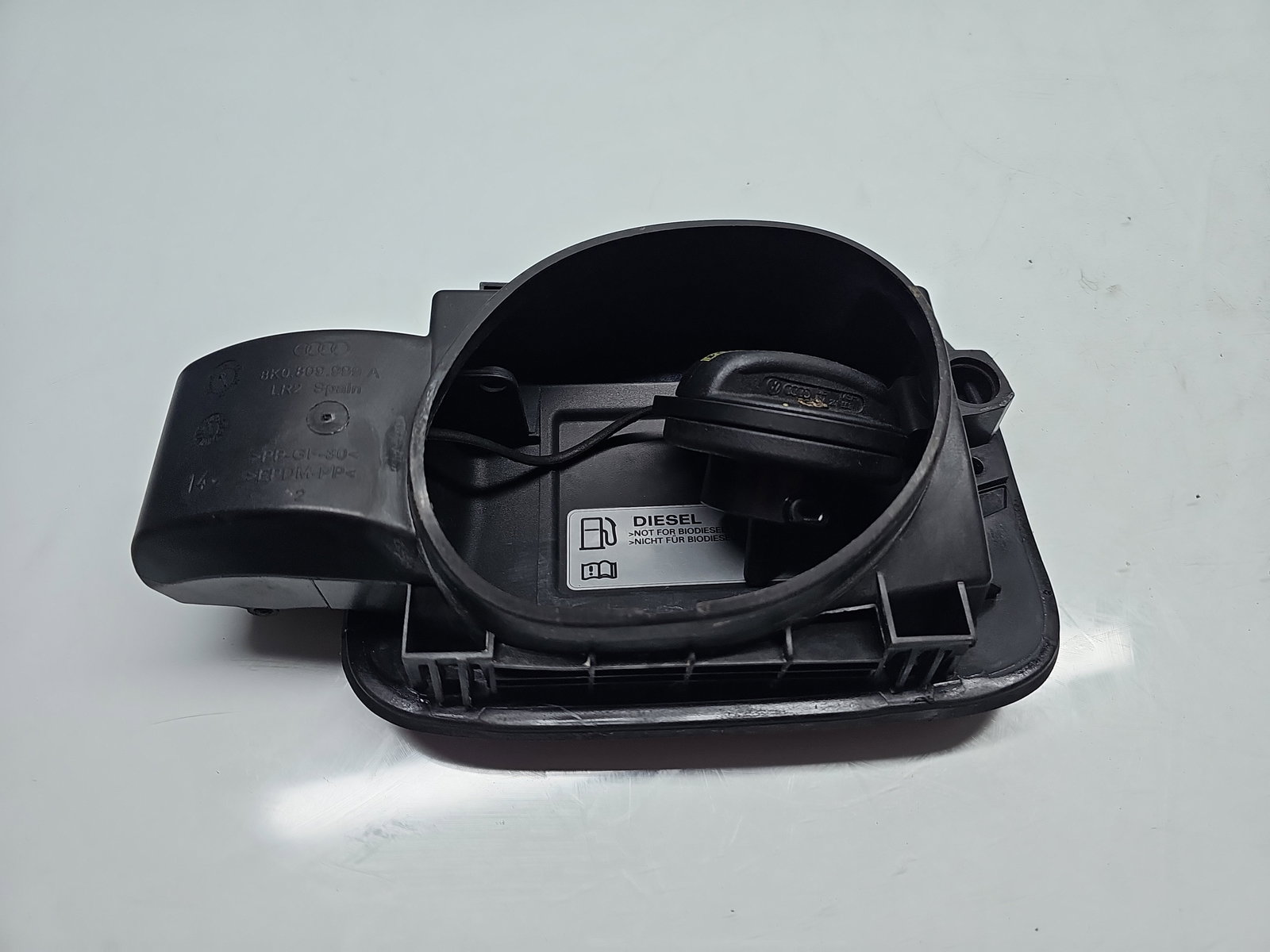 Capac rezervor AUDI A4 (8K2, B8.5) [Fabr 2008-2015] Berlina Facelift LZ9Y - imagine 4