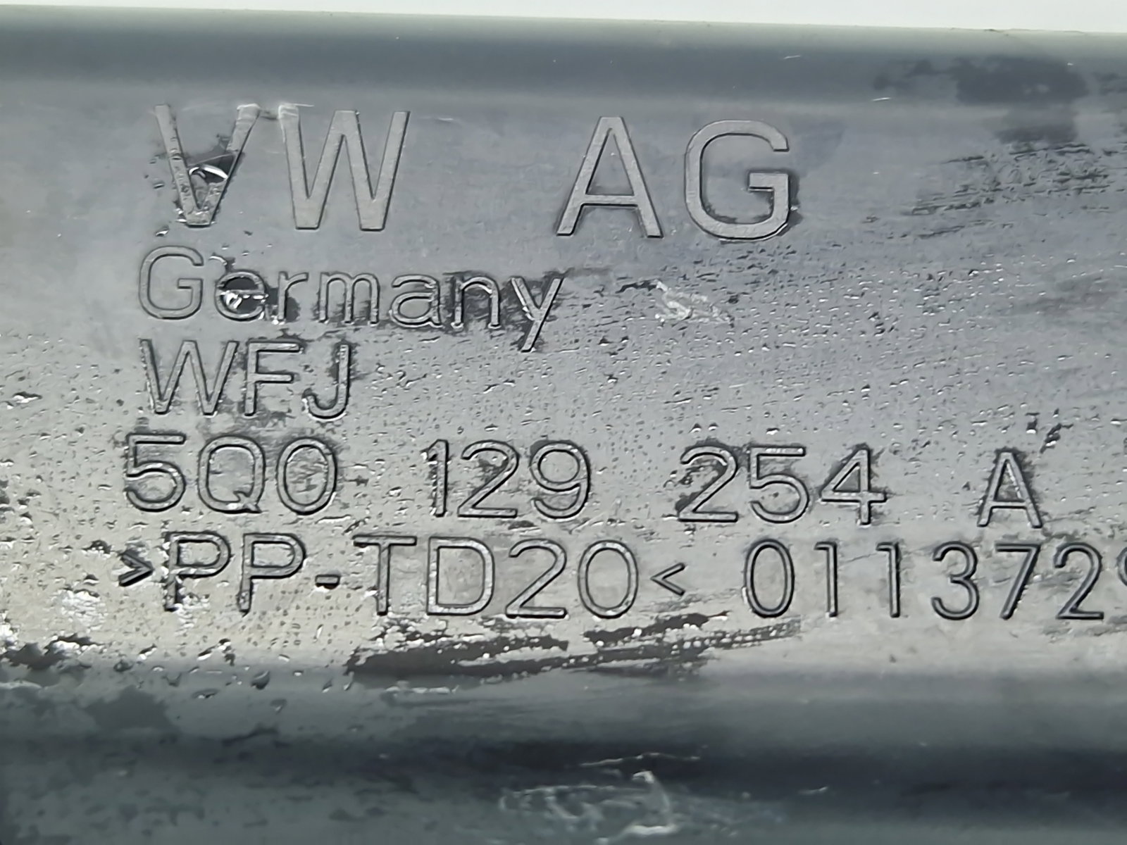 Difuzor captare aer Volkswagen Golf 7 (5G) [Fabr 2014-prezent] 5Q0129254A - imagine 6