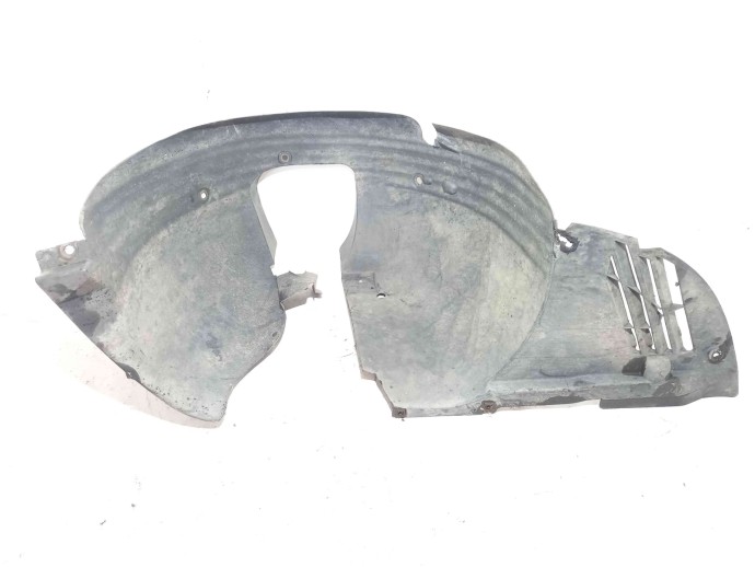 Carenaj roata dreapta fata OEM Peugeot 307 [Fabr 2000-2008] 1.6 HDI