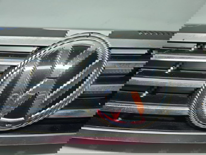 Grila bara fata Volkswagen Passat CC (358) [Fabr 2012-2016] Coupe 3C8853653A