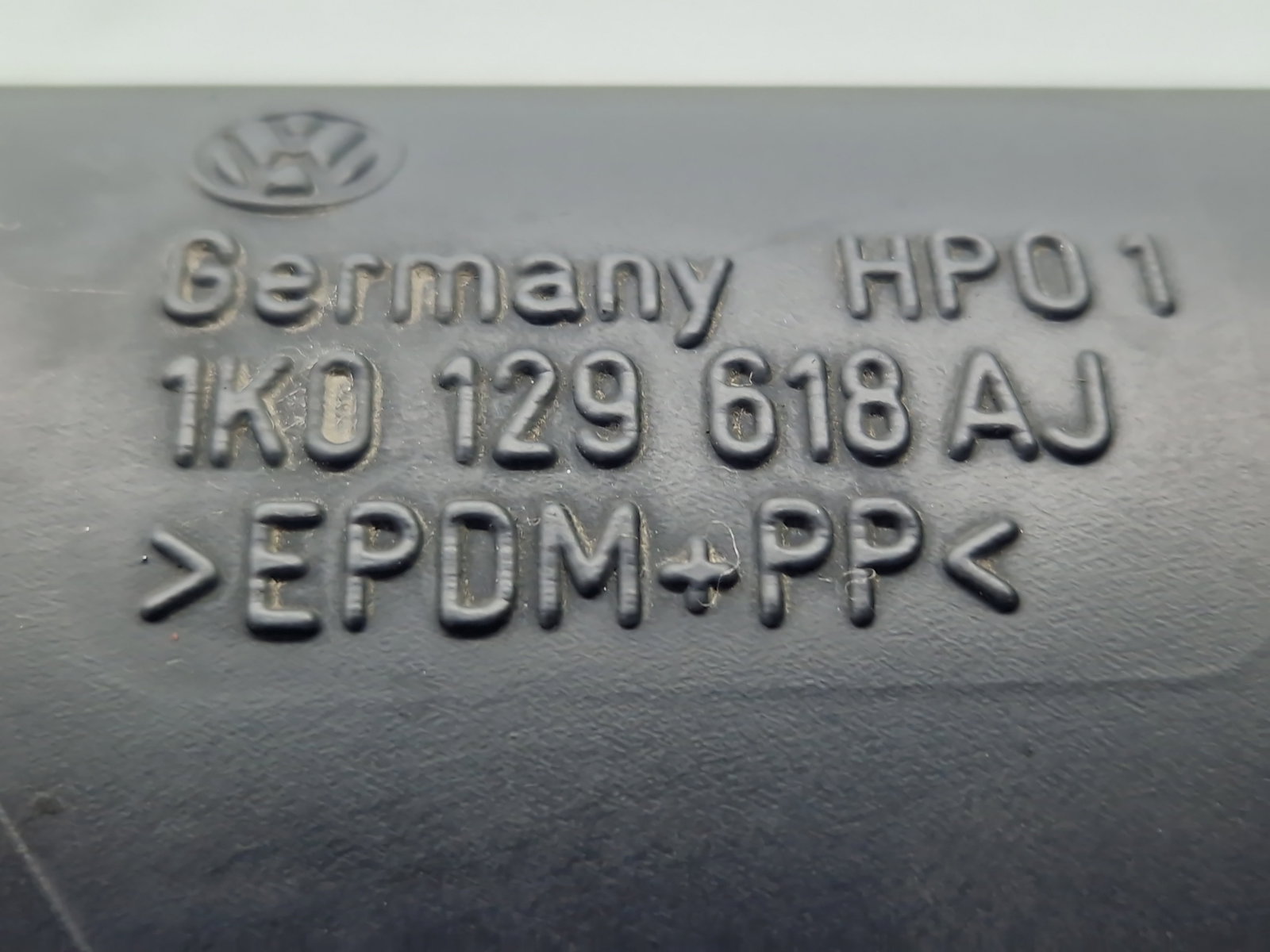 Tub admisie aer Volkswagen Jetta 3 (1K2) [Fabr 2005-2010] 1K0129618AJ 1.6 Benz BSE 75KW / 102CP - imagine 5