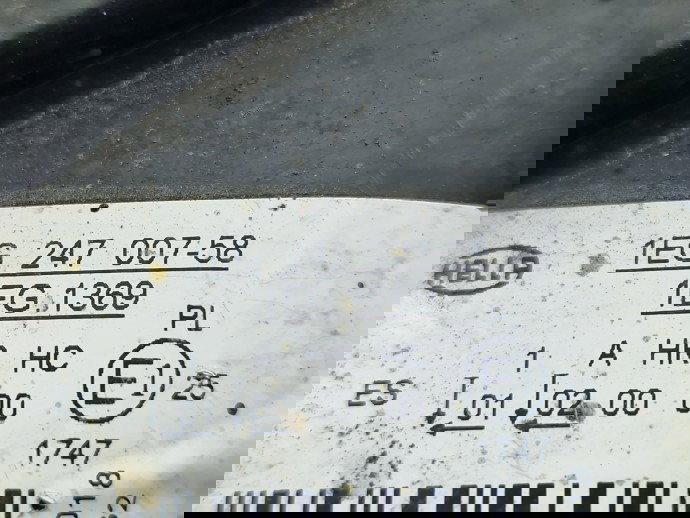 Far dreapta Volkswagen Jetta 3 (1K2) [Fabr 2005-2010] Berlina 1EG24700758