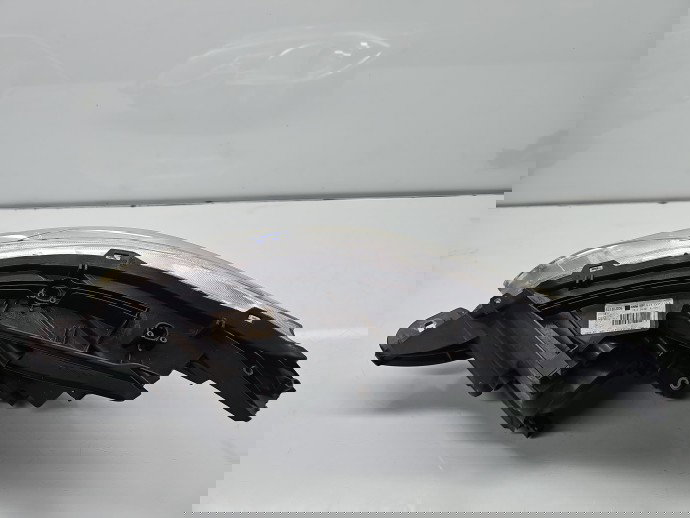 Far dreapta PEUGEOT 2008 [Fabr 2013-prezent] 9677810080