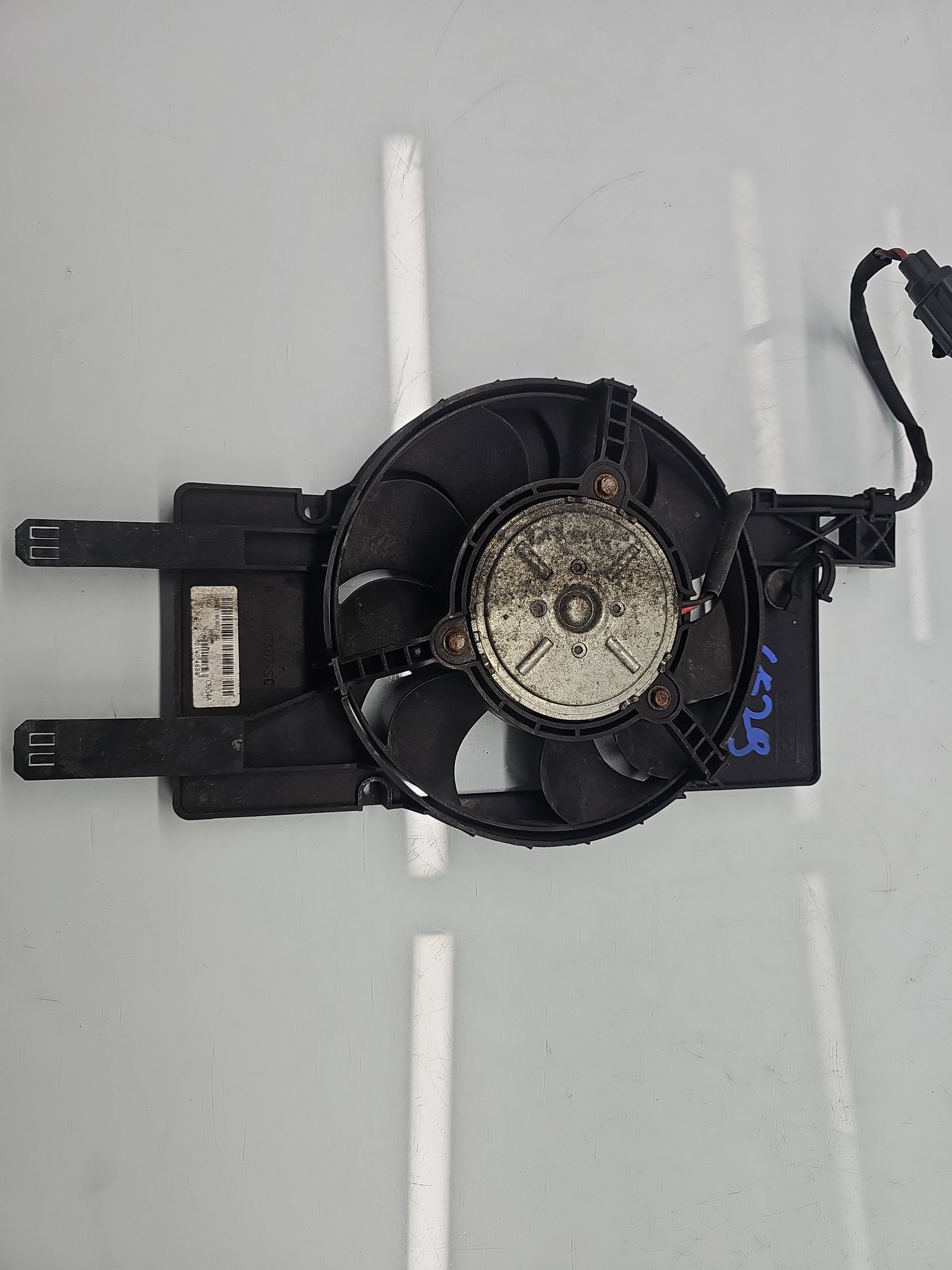 Electroventilator Ford Focus 3 [Fabr 2010-2018] BV61-8C607-SC 1.0 Benz M1DA 92KW / 125CP - imagine 3