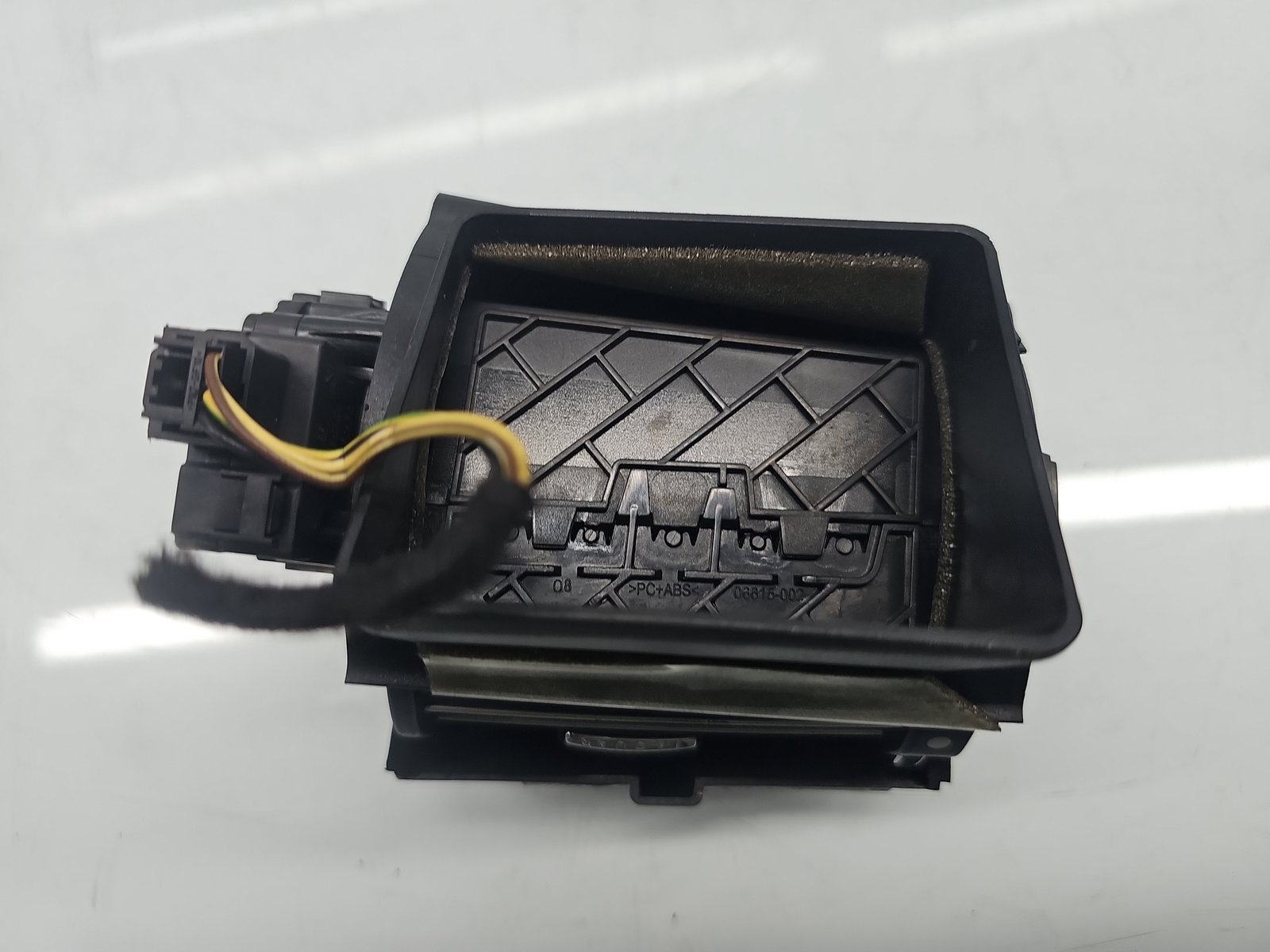 Grila aerisire stanga Jaguar XF (X250) [Fabr 2008-2015] Facelift OEM - imagine 3