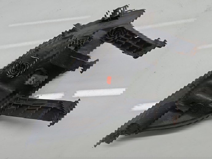 Proiector ceata stanga Opel Astra J [Fabr 2009-2015] 13293622