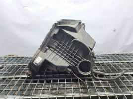 Carcasa filtru aer Audi A5 (8T3) [Fabr 2007-2015] 8K0133837B 2.7 TDI CAMA 2.7 TDI CAMA 120KW / 163CP