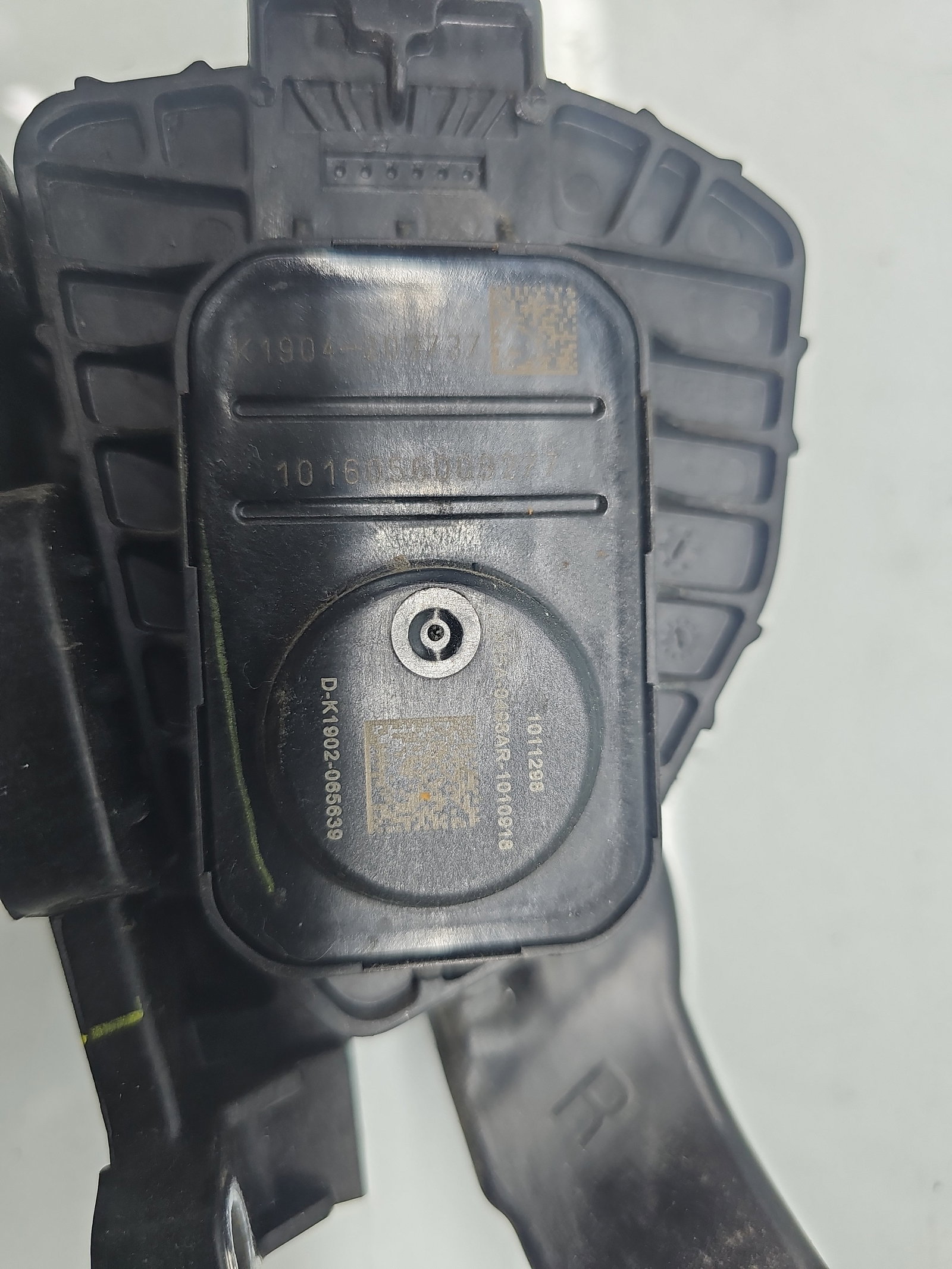 Pedala acceleratie TESLA Model 3 [Fabr 2020-2025] 1011298 - imagine 4