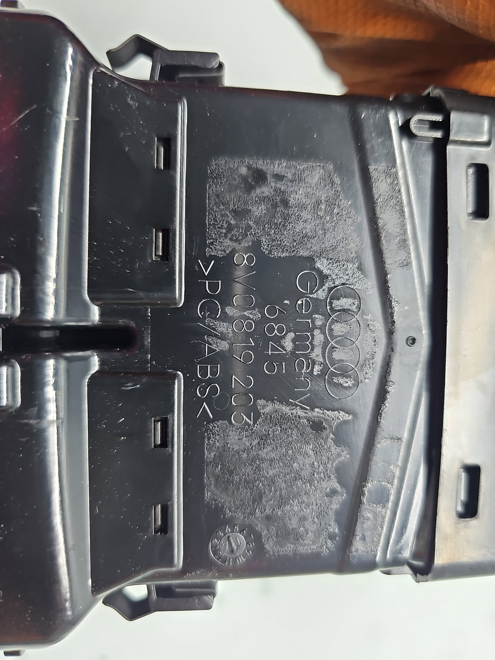 Grila aerisire spate AUDI A3 (8VS) [Fabr 2013-prezent] 8V0819203 - imagine 5