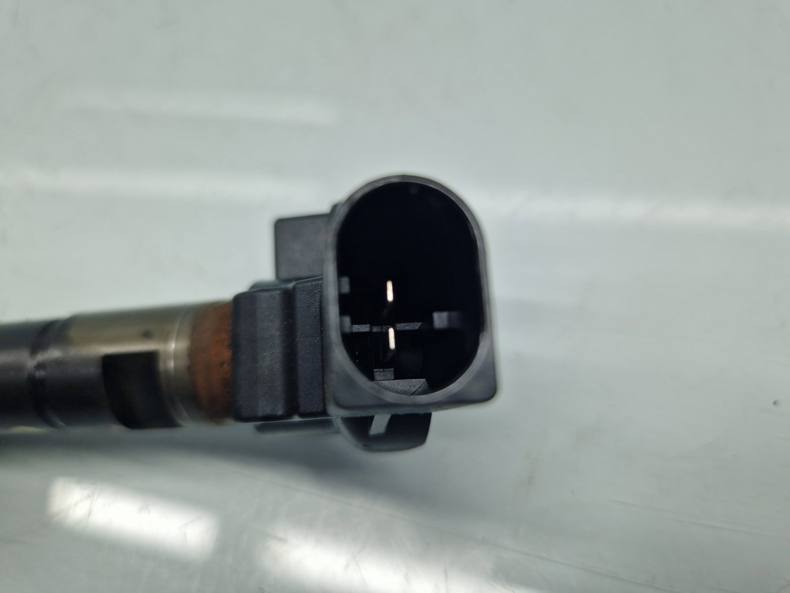 Injector Volkswagen Golf 6 (5K1) [Fabr 2009-2013] 03L130277 2.0 TDI CBAB 103KW / 140CP - imagine 3