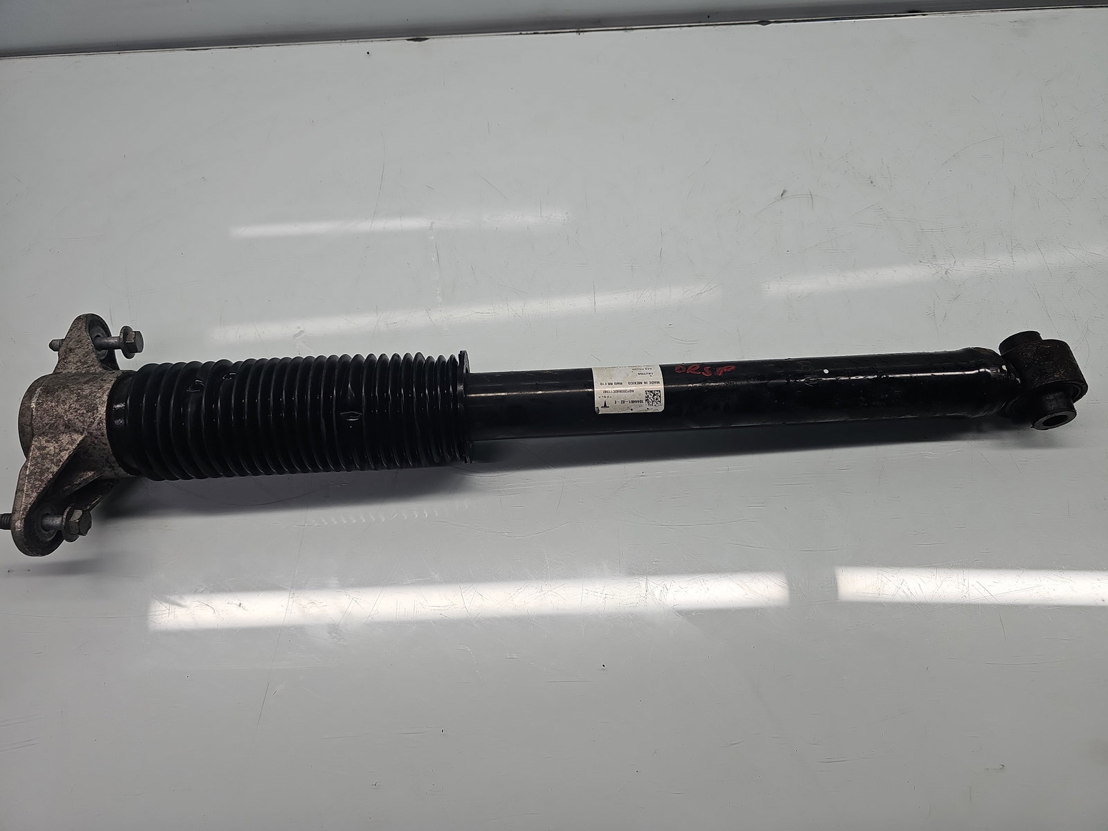 Amortizor dreapta spate TESLA Model 3 [Fabr 2020-2025] Single Motor 208KW / 283CP - imagine 1