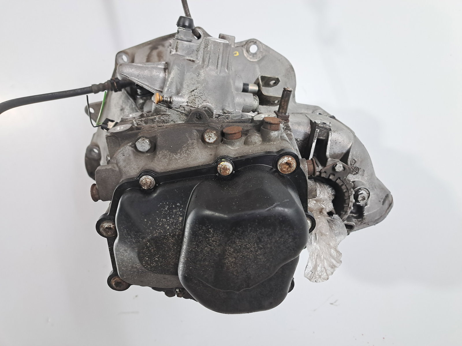 Cutie viteze manuala 5 trepte Opel Corsa D [Fabr 2006-2013] 1.4 Benz A14XER 55565177 74KW / 100CP - imagine 3