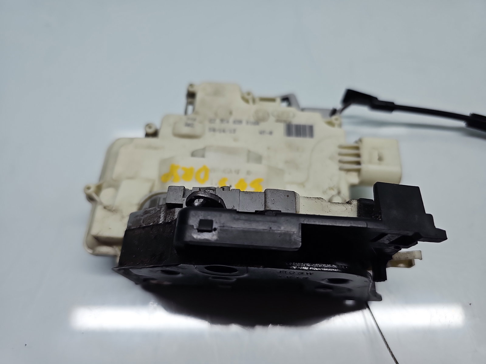 Broasca usa dreapta spate Volkswagen Passat B7 (365) [Fabr 2010-2014] Break 3C4839016A - imagine 2