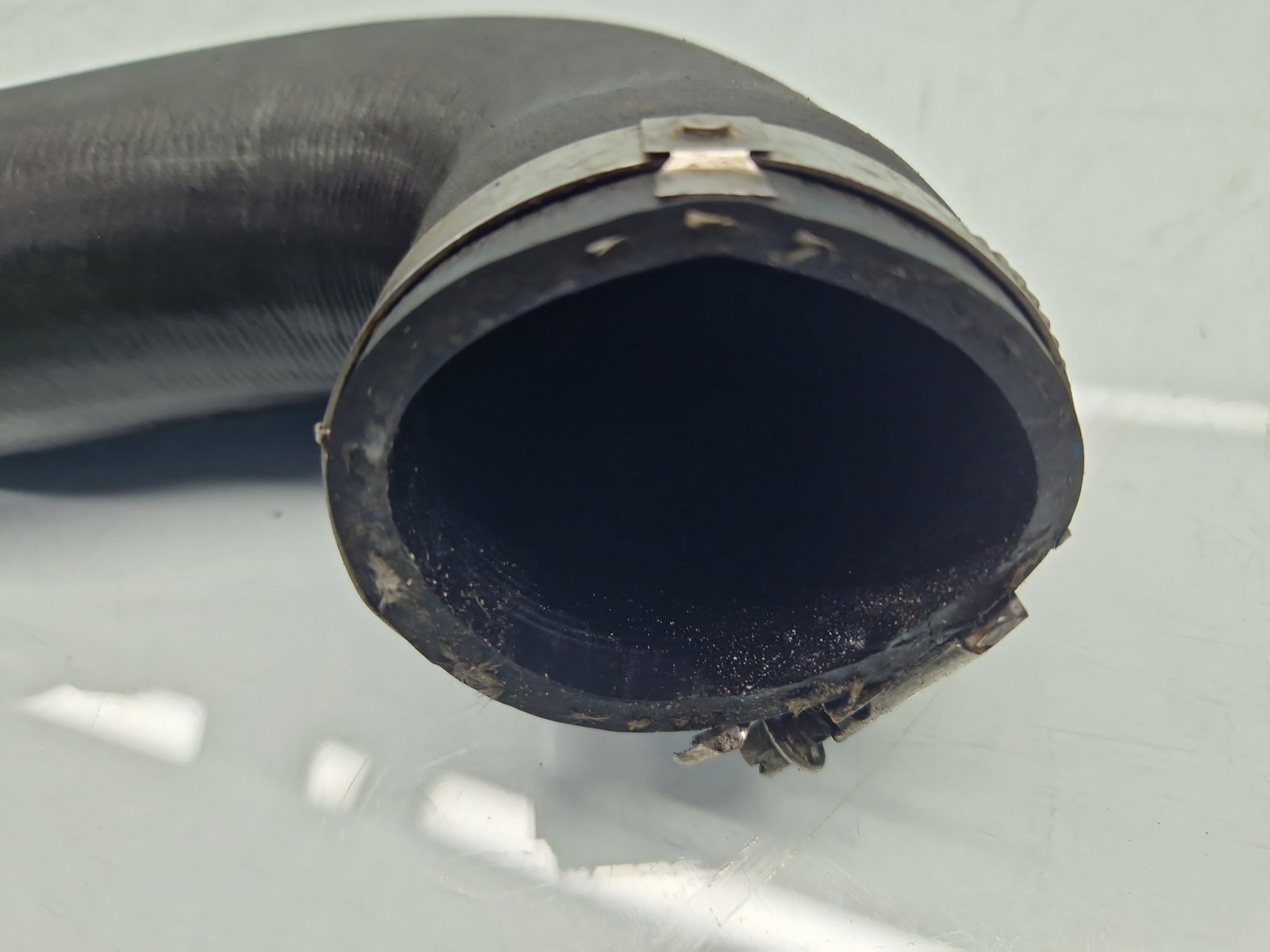 Tub intercooler Volkswagen Golf 6 (5K1) [Fabr 2009-2013] 5N0145840F 2.0 TDI CBAB 103KW / 140CP - imagine 4