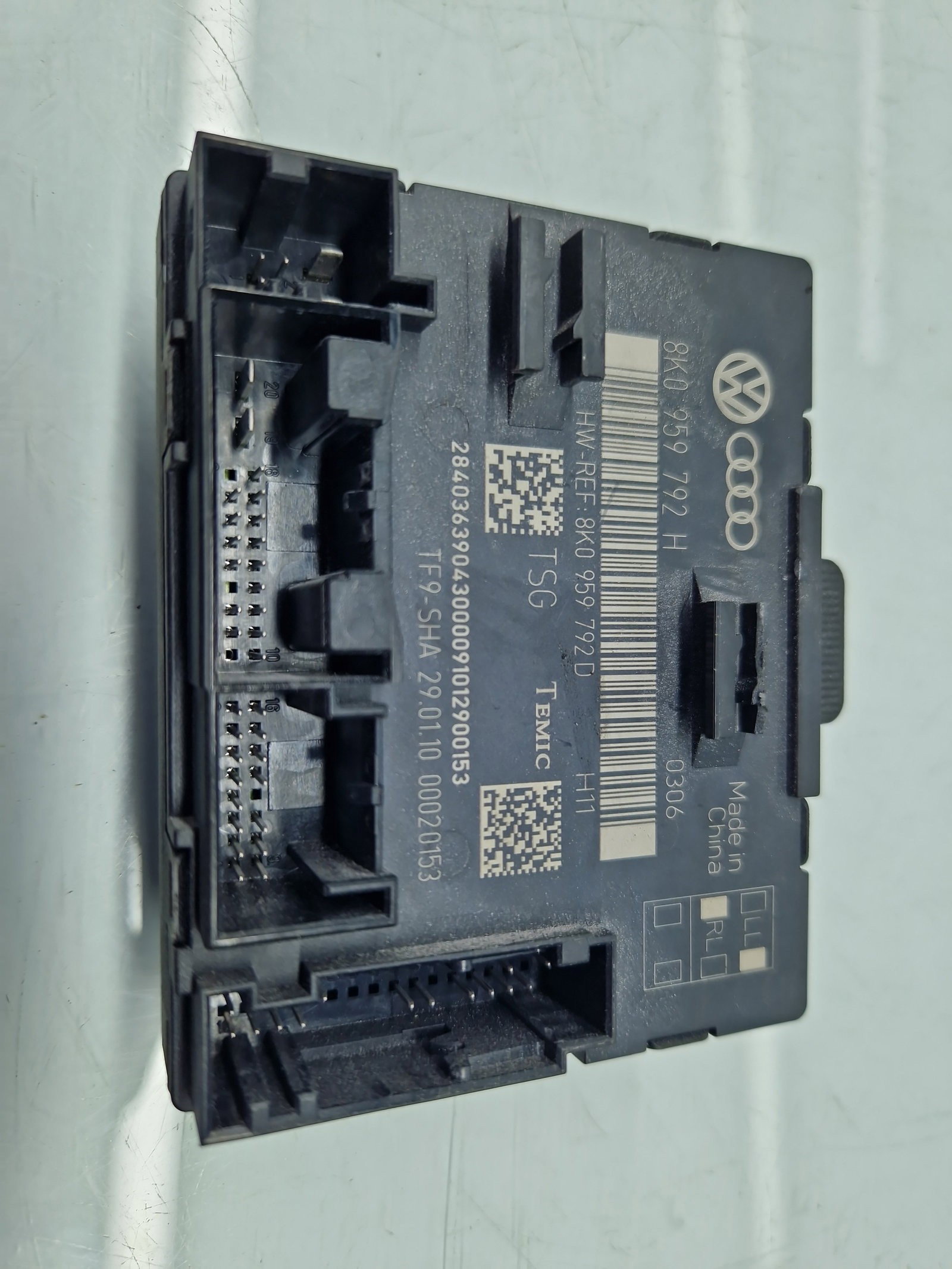 Modul confort AUDI A4 (8K2, B8) [Fabr 2008-2015] 8K0959792H - imagine 1