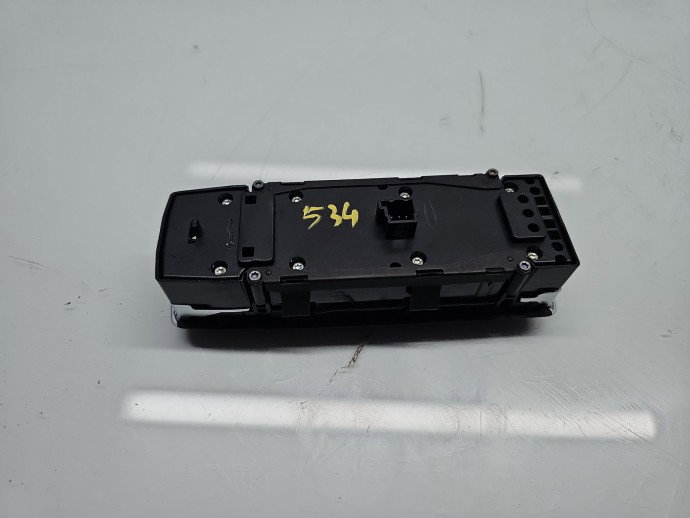 Butoane comanda geamuri sofer Mercedes Clasa B (W246) [Fabr 2011-2018] A1669054300