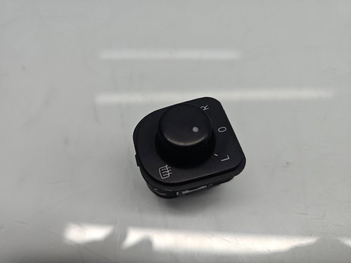 Buton reglaj oglinzi Volkswagen Passat B7 (362) [Fabr 2010-2014] 1K0959565L