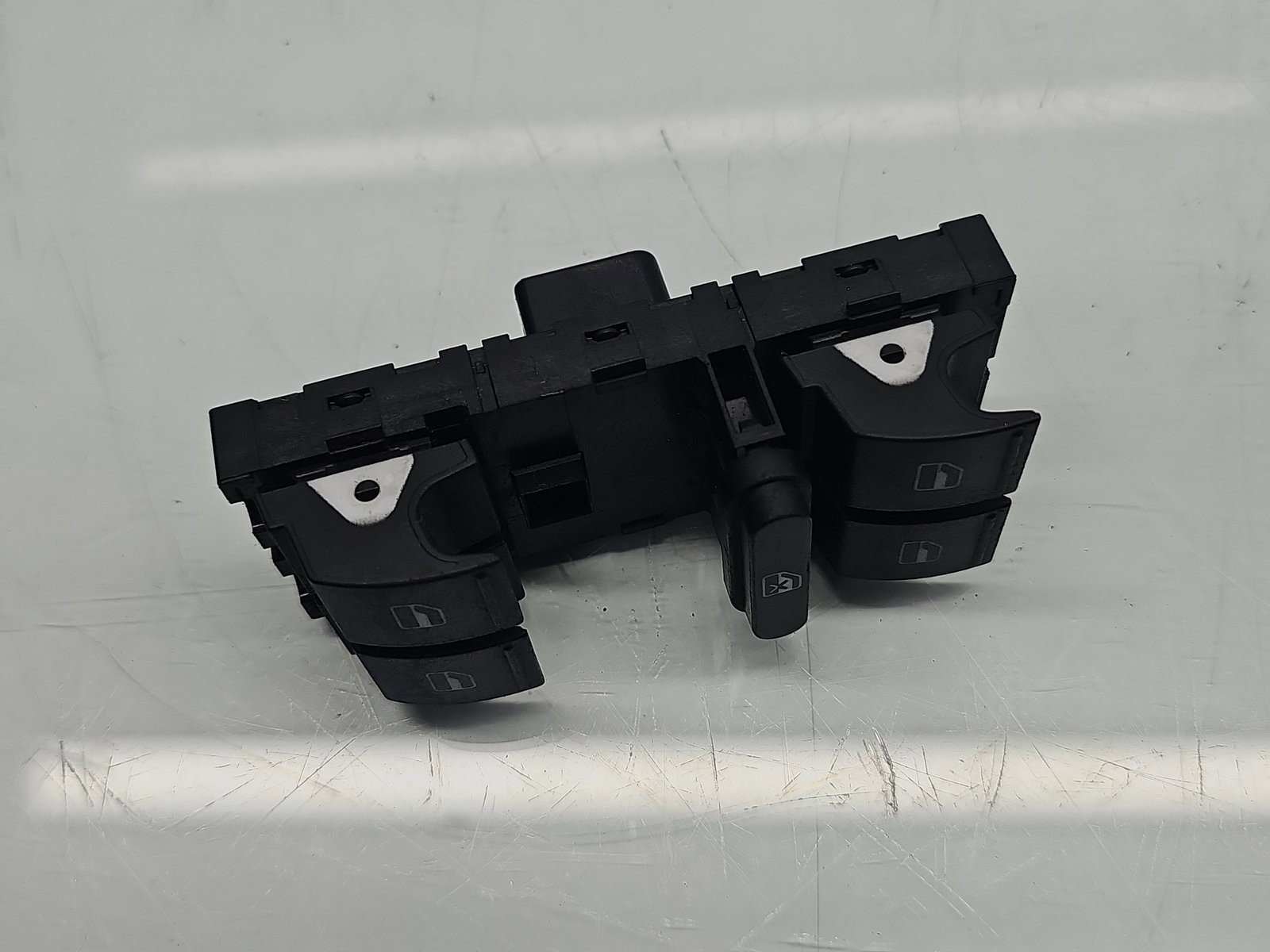 Butoane comanda geamuri sofer Volkswagen Passat B7 (362) [Fabr 2010-2014] 1K4959857B - imagine 4