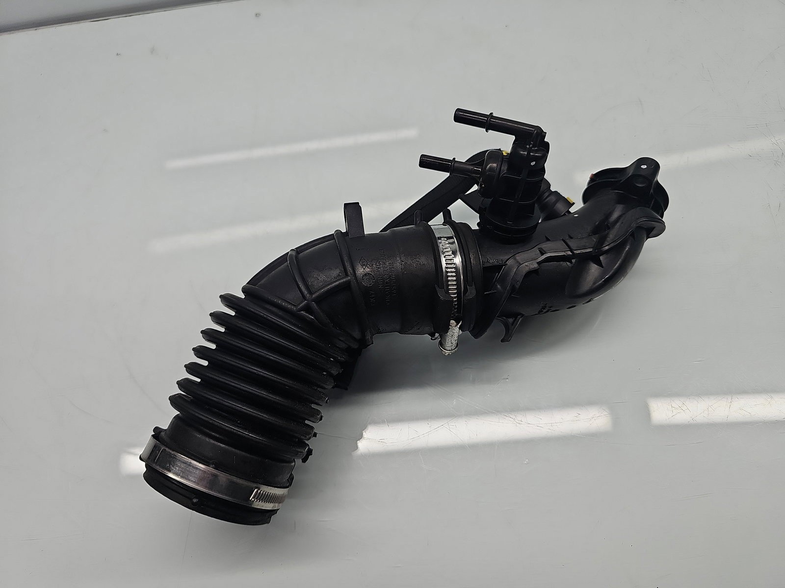 Tub admisie aer Dacia Jogger facelift [Fabr 2021-2025] 165763262R 1.5 dCi K9K-872 85KW / 115CP - imagine 3