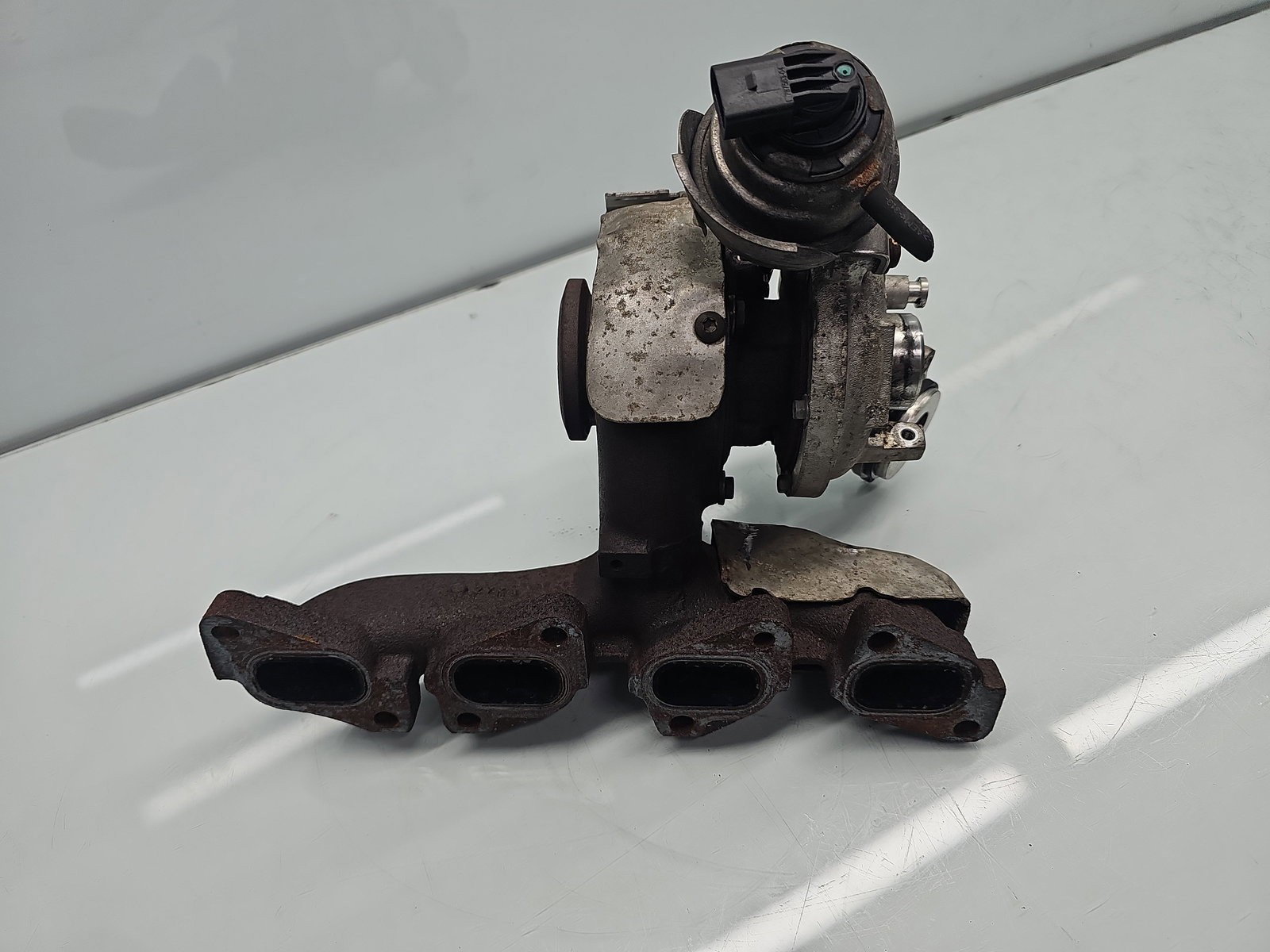 Turbina Volkswagen Passat B7 (362) [Fabr 2010-2014] 03L253010F 2.0 TDI CFGB 125KW / 170CP - imagine 4