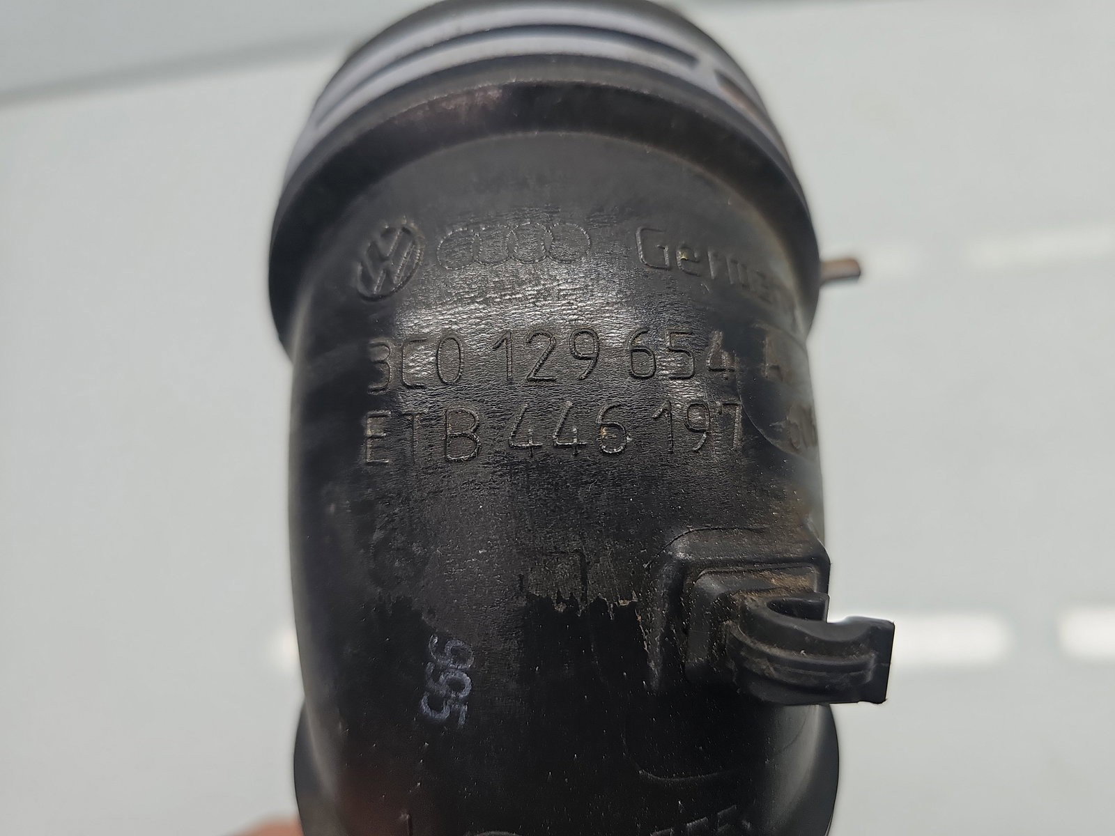 Tub admisie aer Skoda Octavia 2 (1Z3) [Fabr 2004-2013] 3C0129654AJ 2.0 TDI CFGB 125KW / 170CP - imagine 2