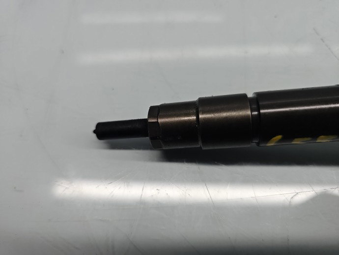 Injector Volkswagen Passat CC (357) [Fabr 2008-2012] 03L130277J 2.0 TDI CFGB 125KW / 170CP