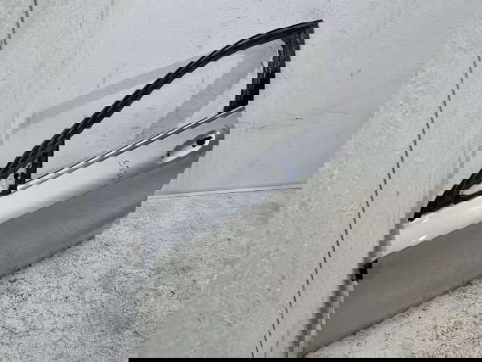 Usa stanga fata Mercedes Clasa A (W176) [Fabr 2012-2018] 761 Polar Silver