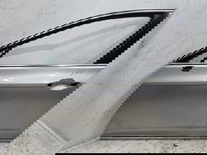 Usa stanga fata Volkswagen Passat B8 (3G2) [Fabr 2015-prezent] LB7W