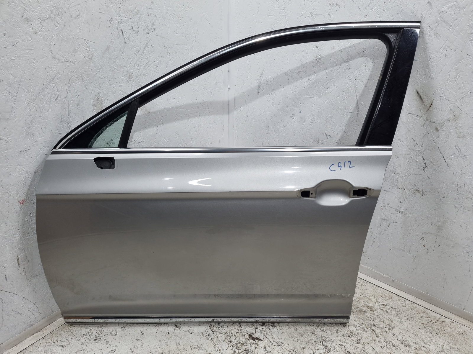 Usa stanga fata Volkswagen Passat B8 (3G2) [Fabr 2015-prezent] LB7W - imagine 1