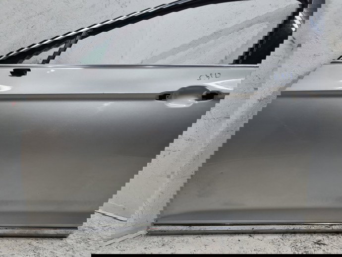 Usa stanga fata Volkswagen Passat B8 (3G2) [Fabr 2015-prezent] LB7W