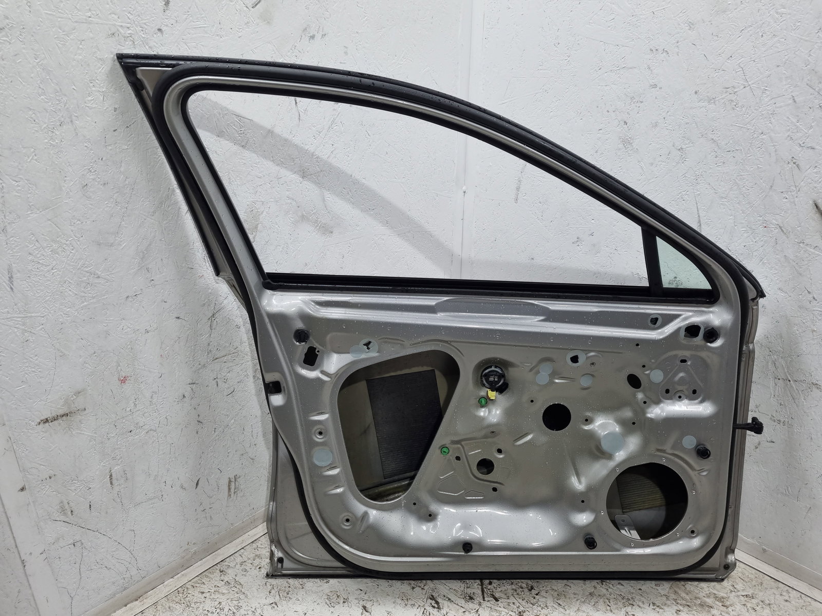 Usa stanga fata Volkswagen Passat B8 (3G2) [Fabr 2015-prezent] LB7W - imagine 8