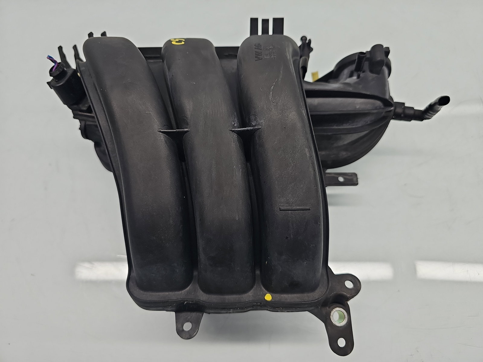Galerie admisie Volkswagen UP [Fabr 2011-2019] 04C133201H 1.0 Benz CHYB 55KW / 75CP
