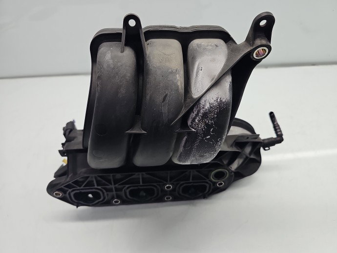 Galerie admisie Volkswagen UP [Fabr 2011-2019] 04C133201H 1.0 Benz CHYB 55KW / 75CP
