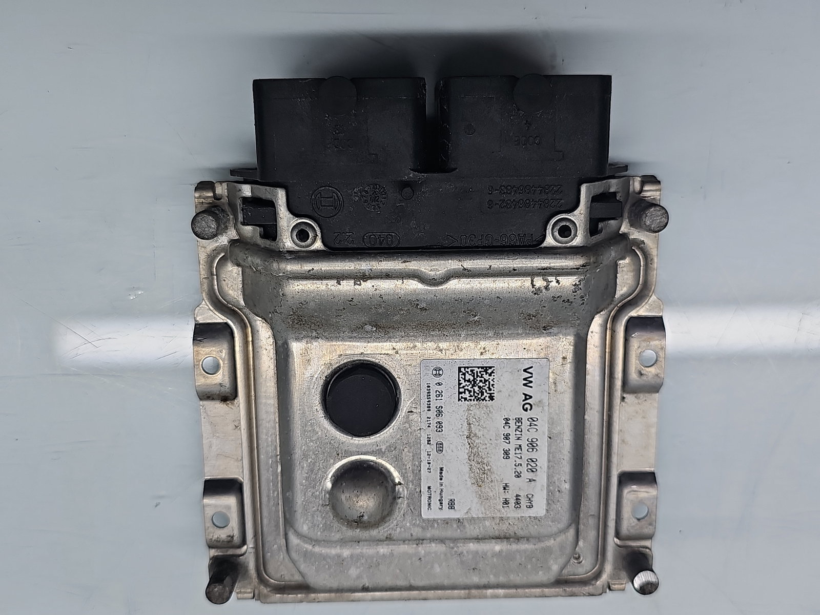 Calculator motor ECU Volkswagen UP [Fabr 2011-2019] 04C906020A 1.0 Benz CHYB 55KW / 75CP - imagine 1