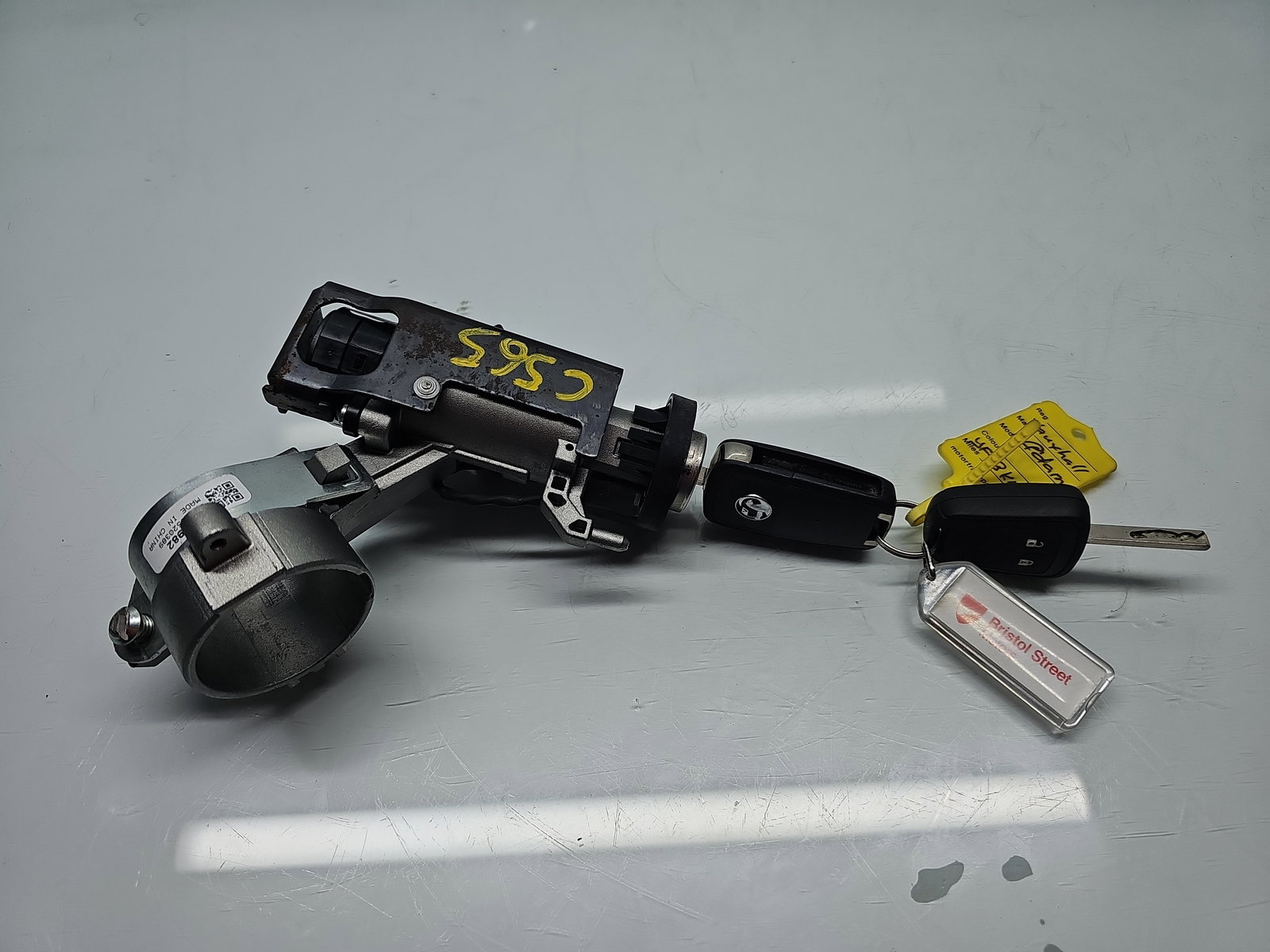 Contact cu cheie Opel Adam (M13) [Fabr 2012-prezent] 84420982 1.2 Benz D12XEL 51KW / 69CP - imagine 1