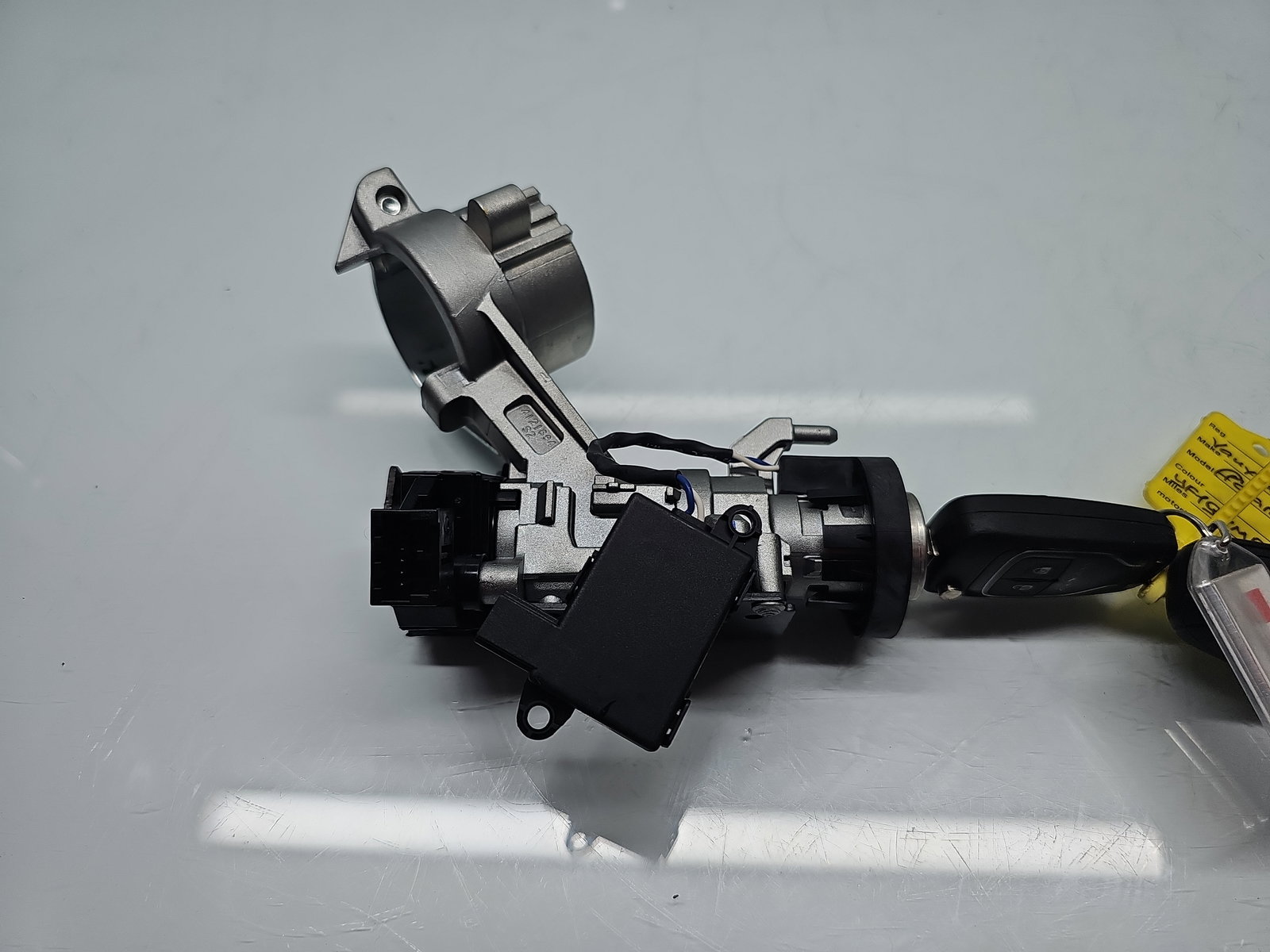 Contact cu cheie Opel Adam (M13) [Fabr 2012-prezent] 84420982 1.2 Benz D12XEL 51KW / 69CP - imagine 4