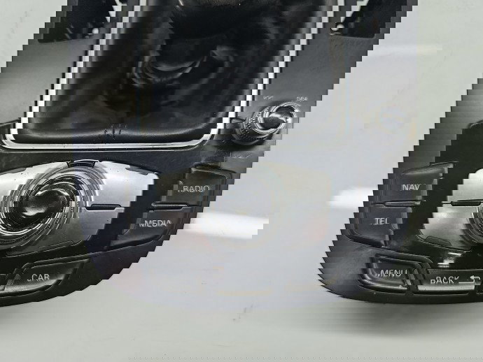 Consola centrala AUDI A4 (8K2, B8.5) [Fabr 2008-2015] 8K0857951C