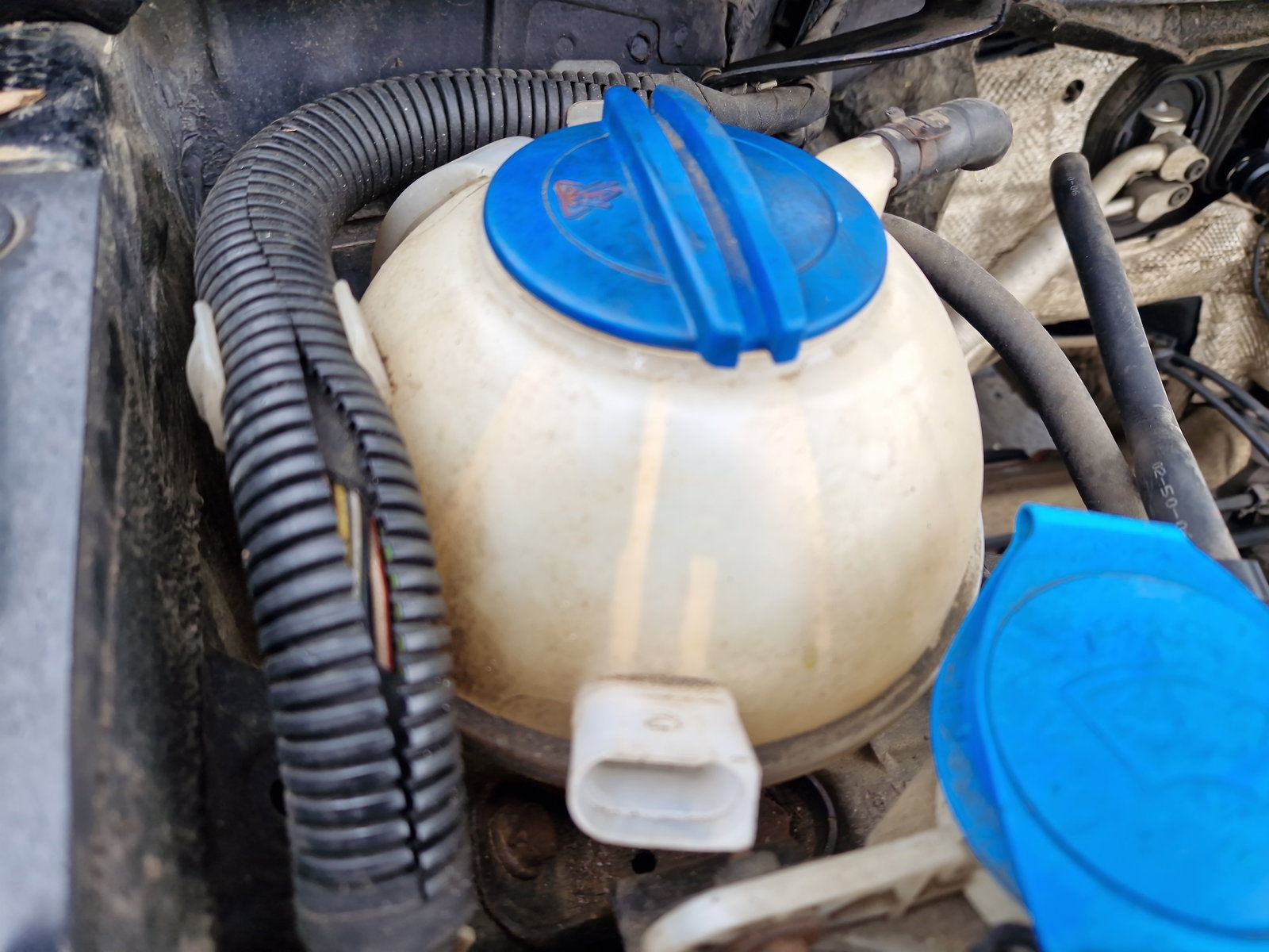 Vas expansiune Volkswagen Jetta 3 (1K2) [Fabr 2005-2010] Berlina OEM - imagine 2