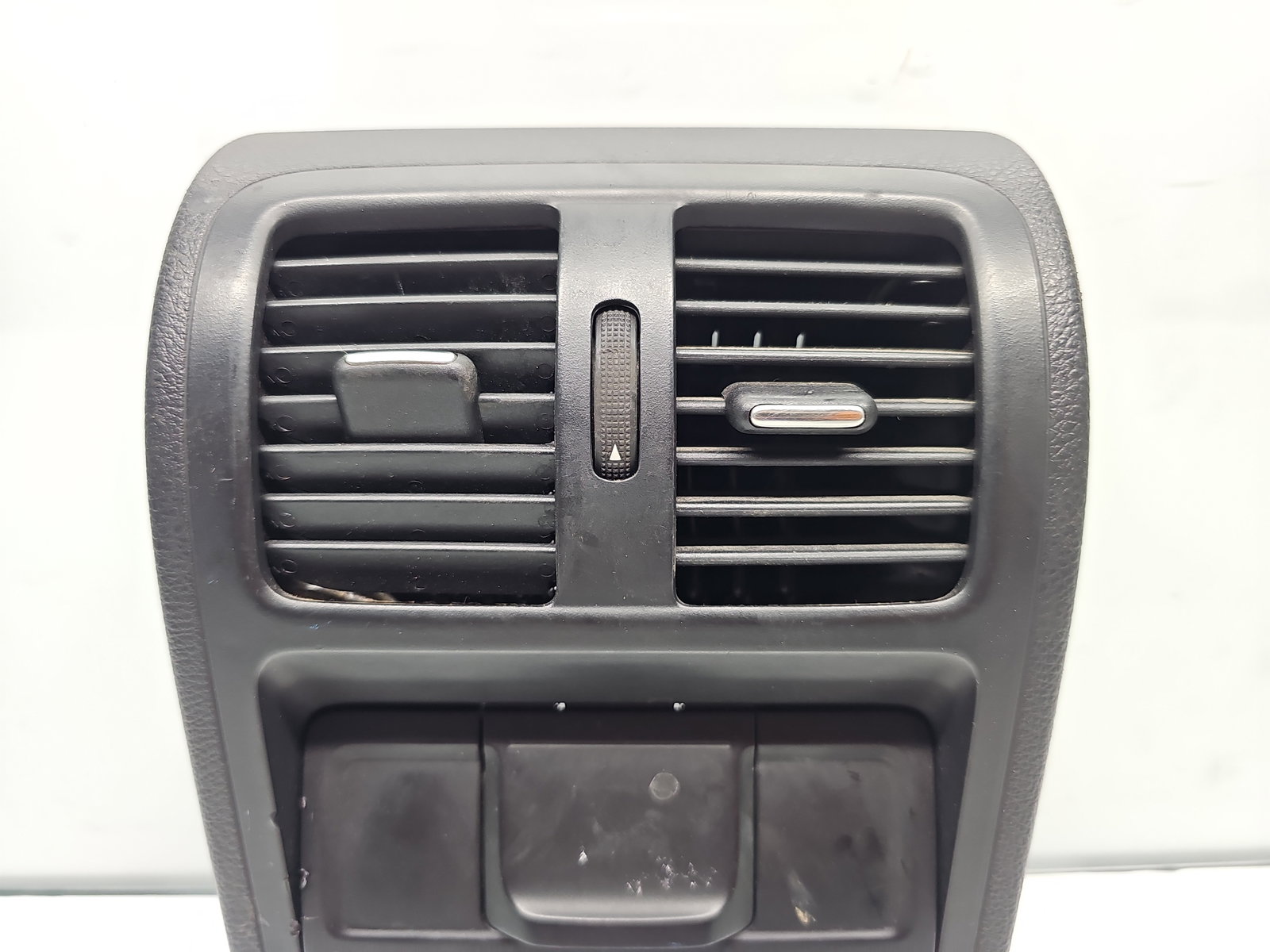 Grila aerisire spate Volkswagen Passat B7 (365) [Fabr 2010-2014] 3C0863615 - imagine 2