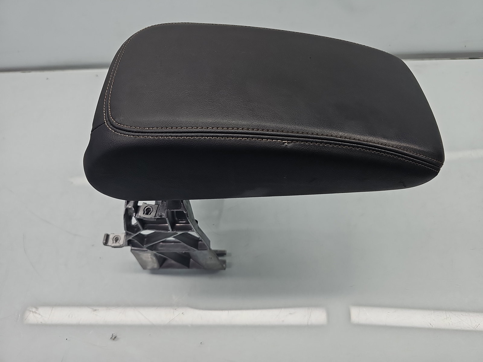 Cotiera AUDI A3 (8VS) [Fabr 2013-prezent] 8V0864283 - imagine 1