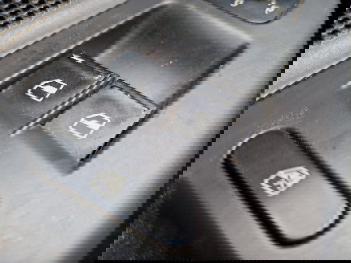 Butoane comanda geamuri sofer Volkswagen Jetta 3 (1K2) [Fabr 2005-2010] OEM