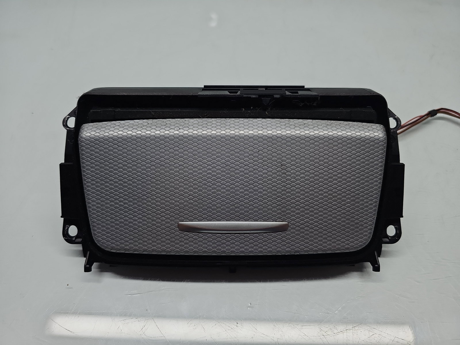 Scrumiera Bmw 3 (E91) [Fabr 2005-2011] 7078571 - imagine 1