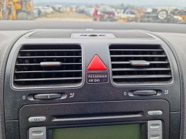 Grila aerisire centrala Volkswagen Jetta 3 (1K2) [Fabr 2005-2010] OEM