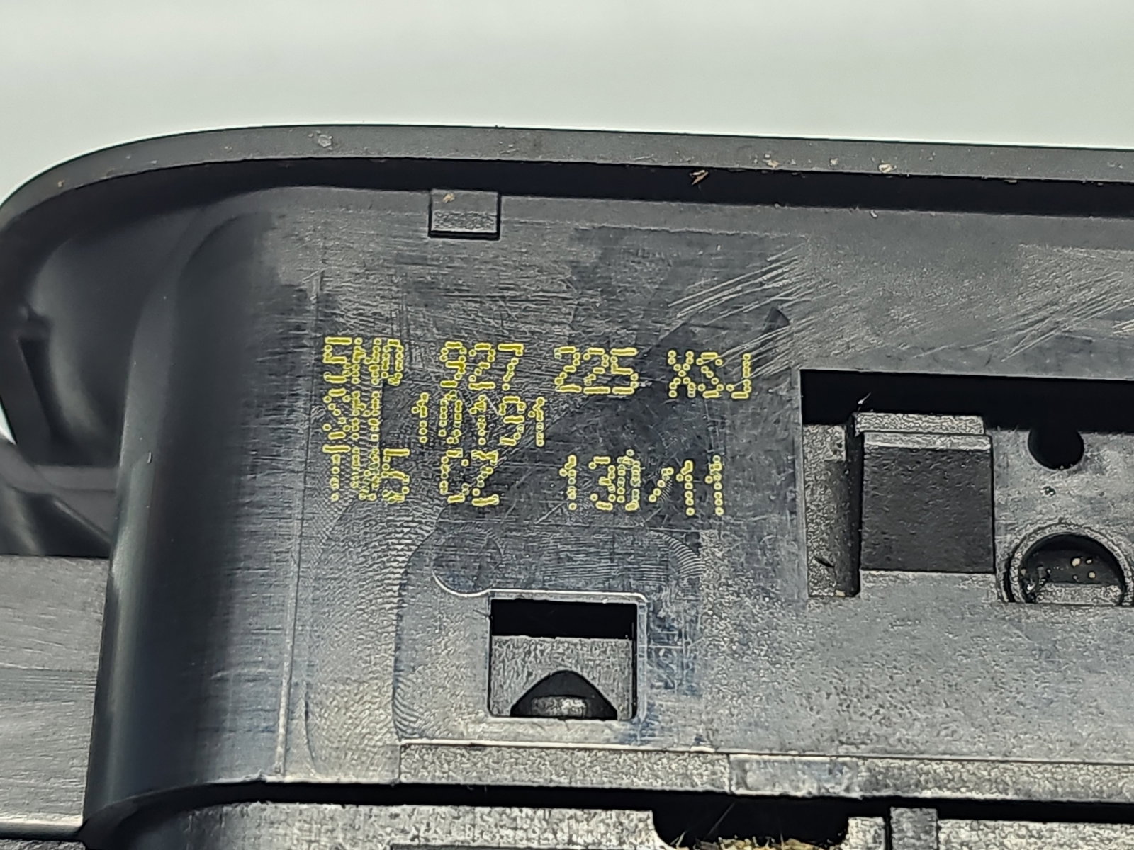 Buton frana de mana Volkswagen Tiguan (5N) [Fabr 2007-2016] 5N0927225XS - imagine 5