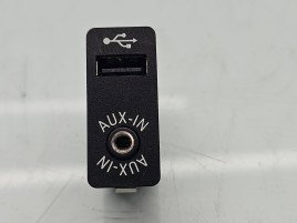 Conector auxiliar USB Bmw 5 GT (F07) [Fabr 2011-2016] 9237653