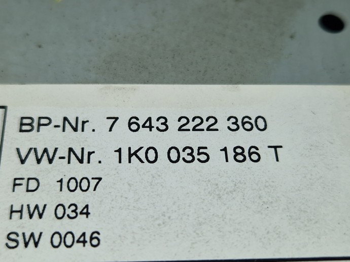 Radio CD Volkswagen Jetta 3 (1K2) [Fabr 2005-2010] 1K0035186T