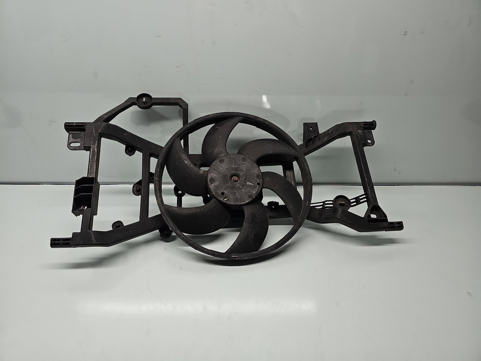 Electroventilator Dacia Dokker [Fabr 2012-prezent] 214810048R 1.5 dCi K9K656 80KW / 109CP - imagine 1