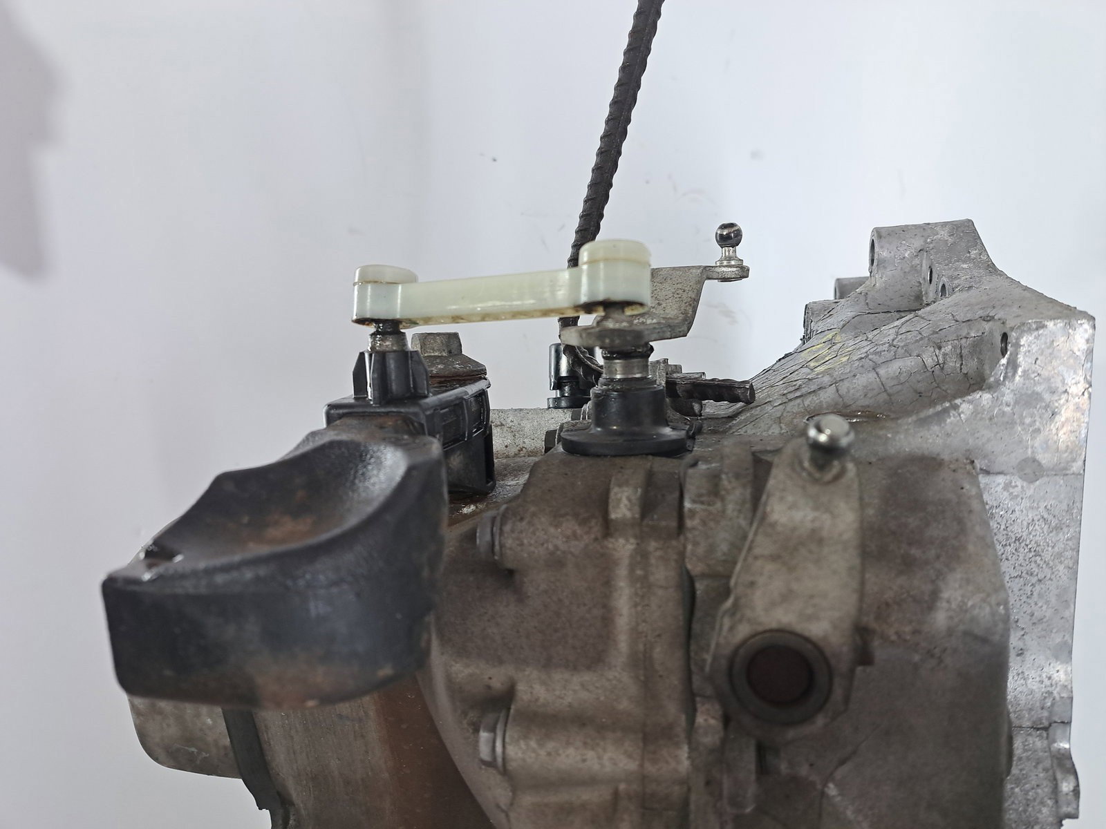 Cutie viteze manuala 5 trepte Citroen C3 (II) [Fabr 2009-2016] 1.4 HDI DV4C 9674044810 50KW / 68CP - imagine 3